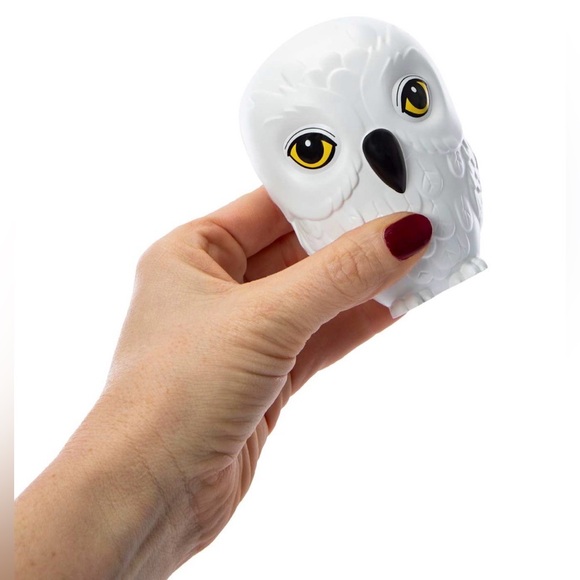 🔥Host Pick! 🔥 NWT! Harry Potter Power Bank, Hedwig owl shape. In unopened box. - Picture 5 of 11
